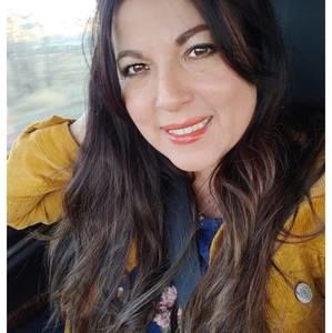 Meet your Posher, Janeth